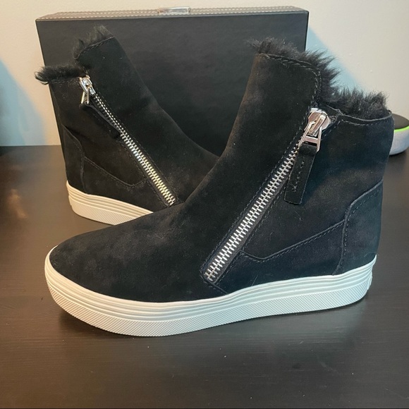 Dolce Vita🖤 black faux fur Tulli platform sneaker - Picture 3 of 8